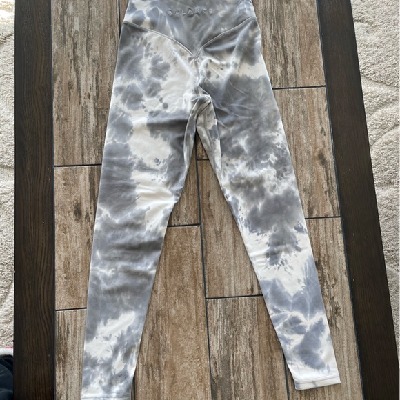 Balance Athletica vitality cloud leggings - Picture 2 of 4